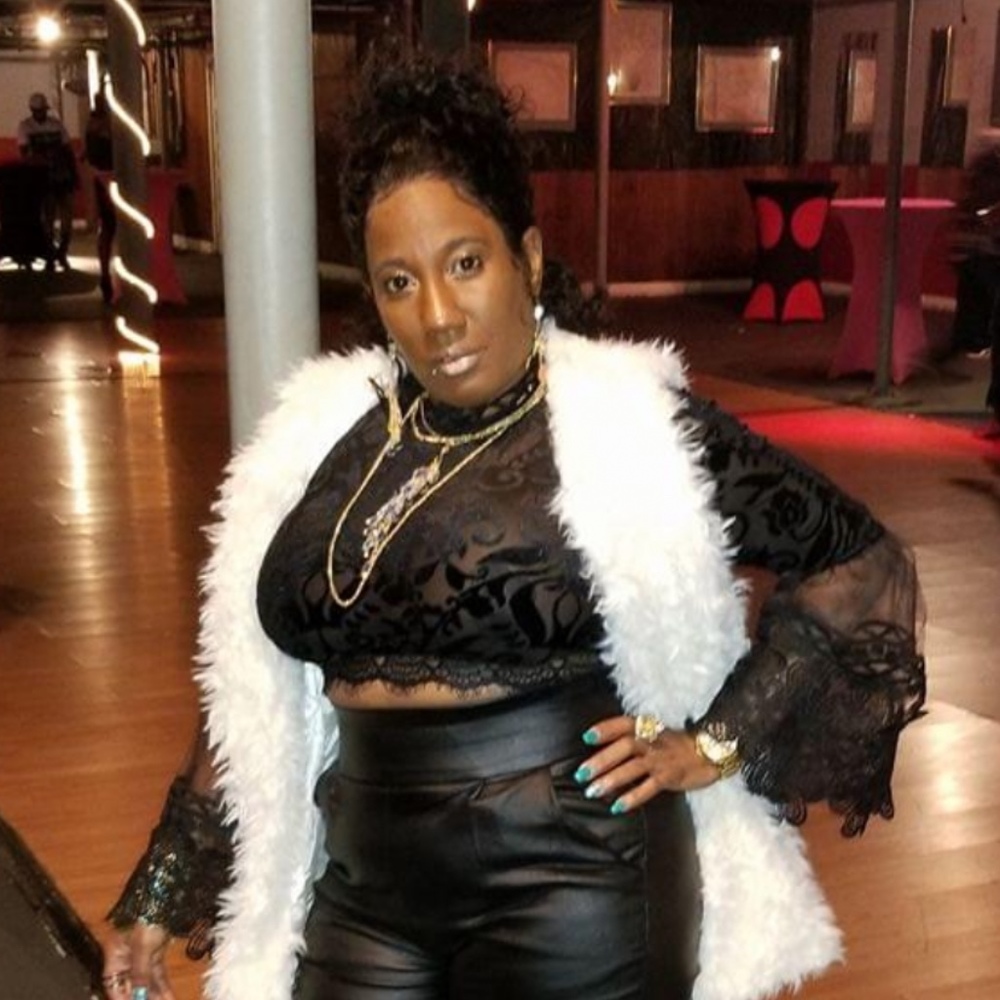 Meet your Posher, Teresa